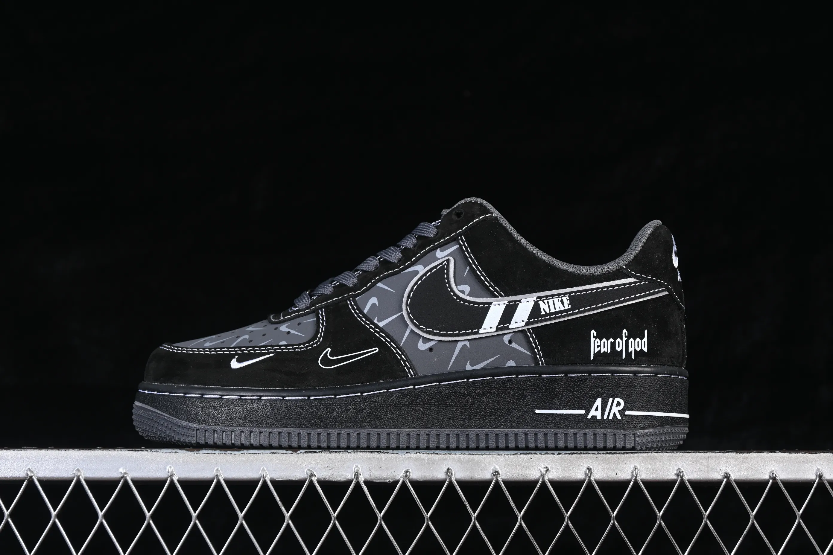 All Categories Nk Air Force 1 Air Force Series Nk Air Force 1 Low Air Force Low Nike Air Force 1'07 Low Black Hook Air Force One Low Casual Shoes DD8585-200